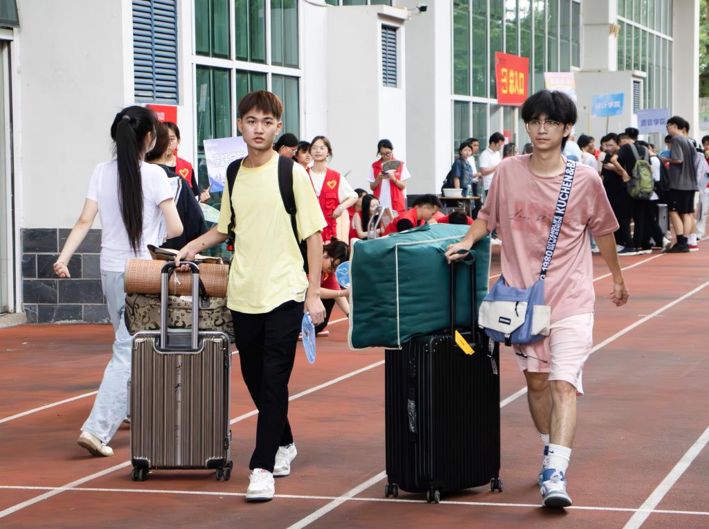 69904DD0232B91319A130E7242A_9DD79E28_1D8BF