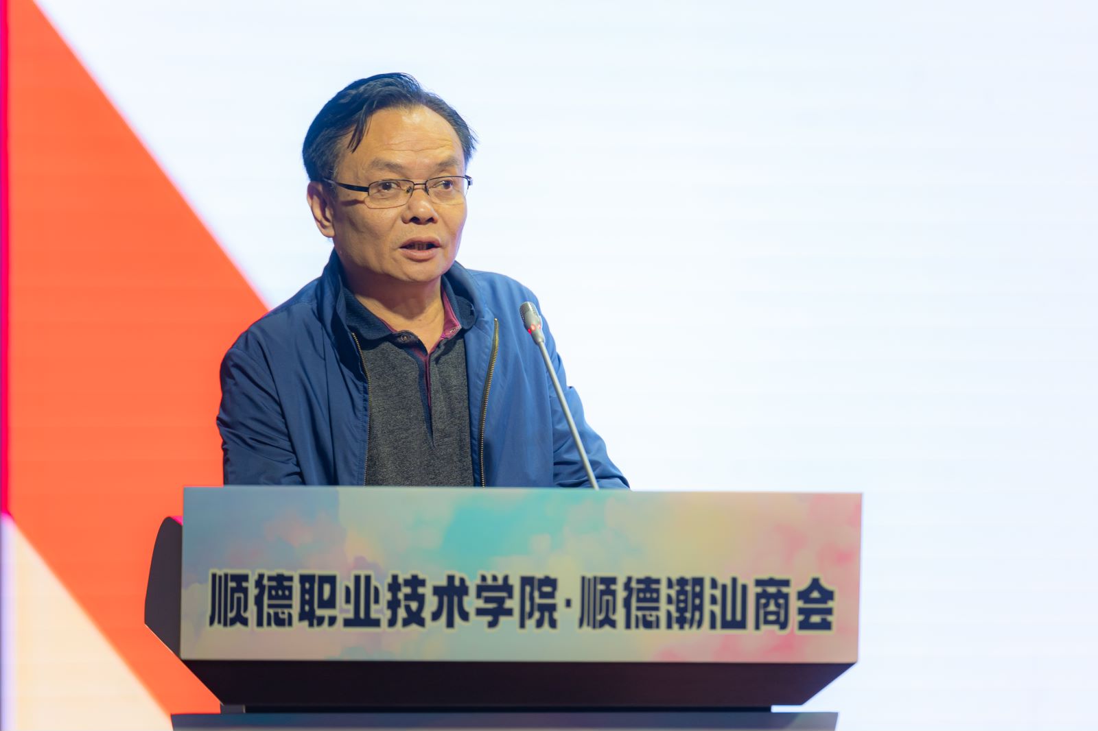 3E35F911D9F387E800F5E78A5BB_D9BF3024_1A56D