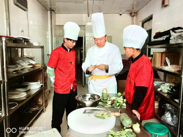 EE9AEFC00271D660A85DEEA3C9E_95ECB8A6_D17C