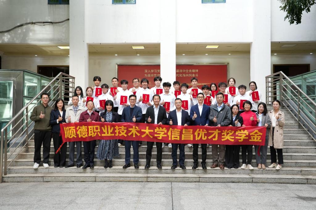 4538FF4D42DE6A0F8C1739D92FA_3ED7A46A_1EBEB