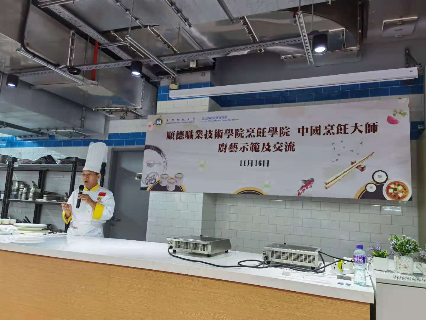 3B3FEEBC16759BF2A98B894C0E7_0A3CA30E_20520