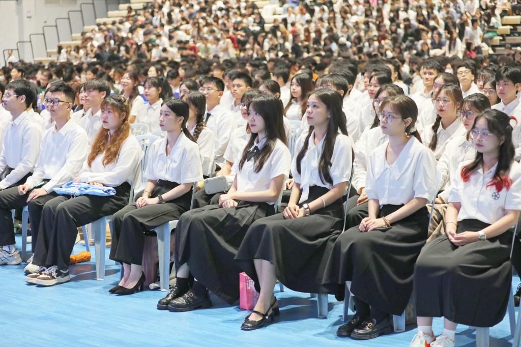 765D3BD36E31B1567F2DECD7834_93EFE0E7_1F2A0