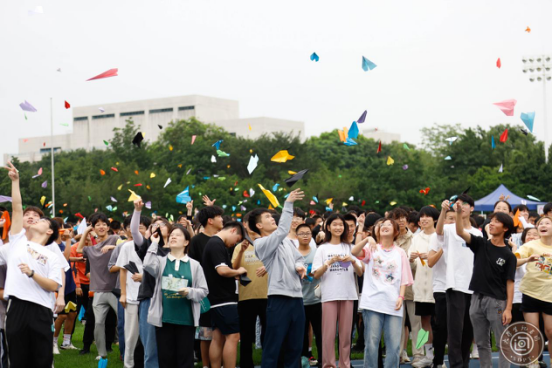 2D5E8ACAB58323D212BEF65DF3B_4B4D2FC7_41660 2D5E8ACAB58323D212BEF65DF3B_4B4D2FC7_41660