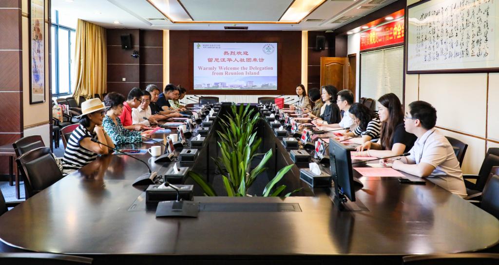 5CBDB92A80CD969D3AE3D3708CC_C7D63325_1901D