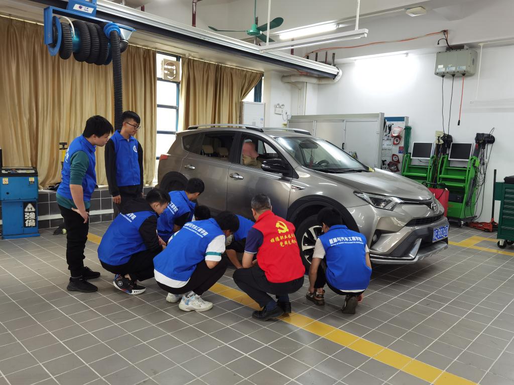 3C0EF2DF53C2B55A92D2F50BBE7_DA577AF4_1EFAB