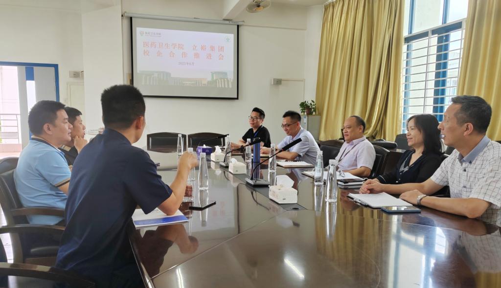 FD33D671B923760CD8AF1FF13A6_D629337F_12F1D