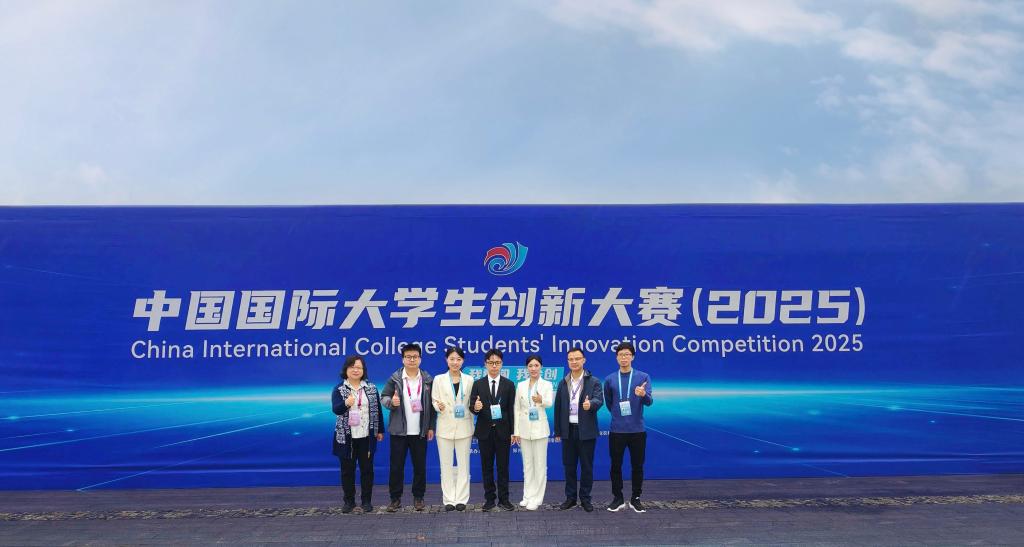 C467ADA85F00D743976CDF0F0D6_F590831D_F02E