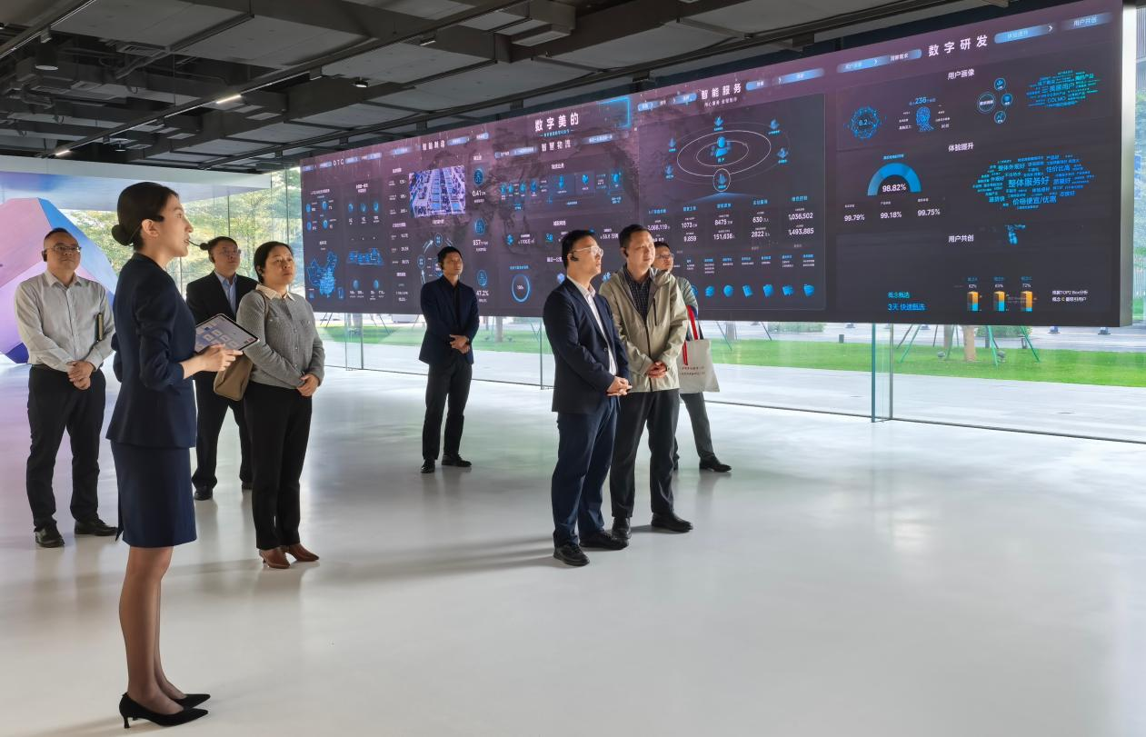 11D41F8B9F4155932A7E781D277_C0D45943_E0404