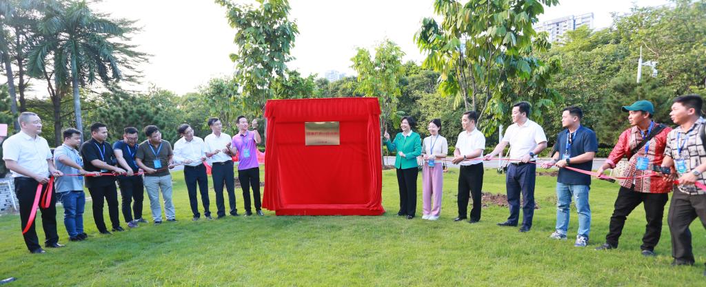 02D6CB7FED492275CAF9D507DE6_EE6803B1_19A8B