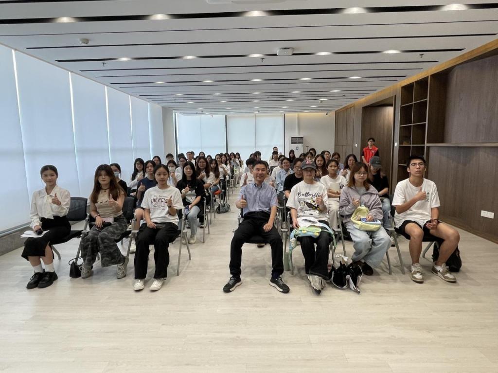 BC2A4C0D149E1FDDC5982E8FAC8_C34E461B_1A1A3