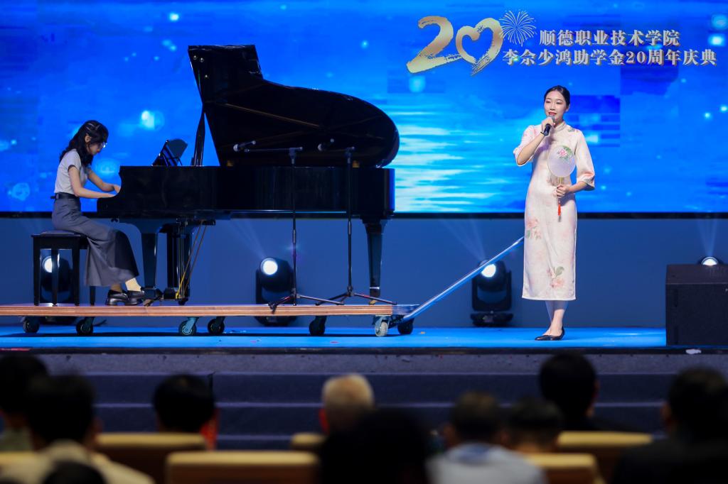 D51AABFCB4ED34A39C8830E75FD_89560205_129E4