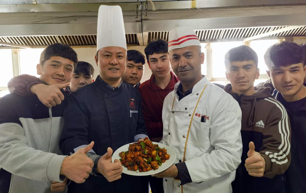 F68BF0B90A2BDF797BD4E4F9E06_90B9FAA8_15E48