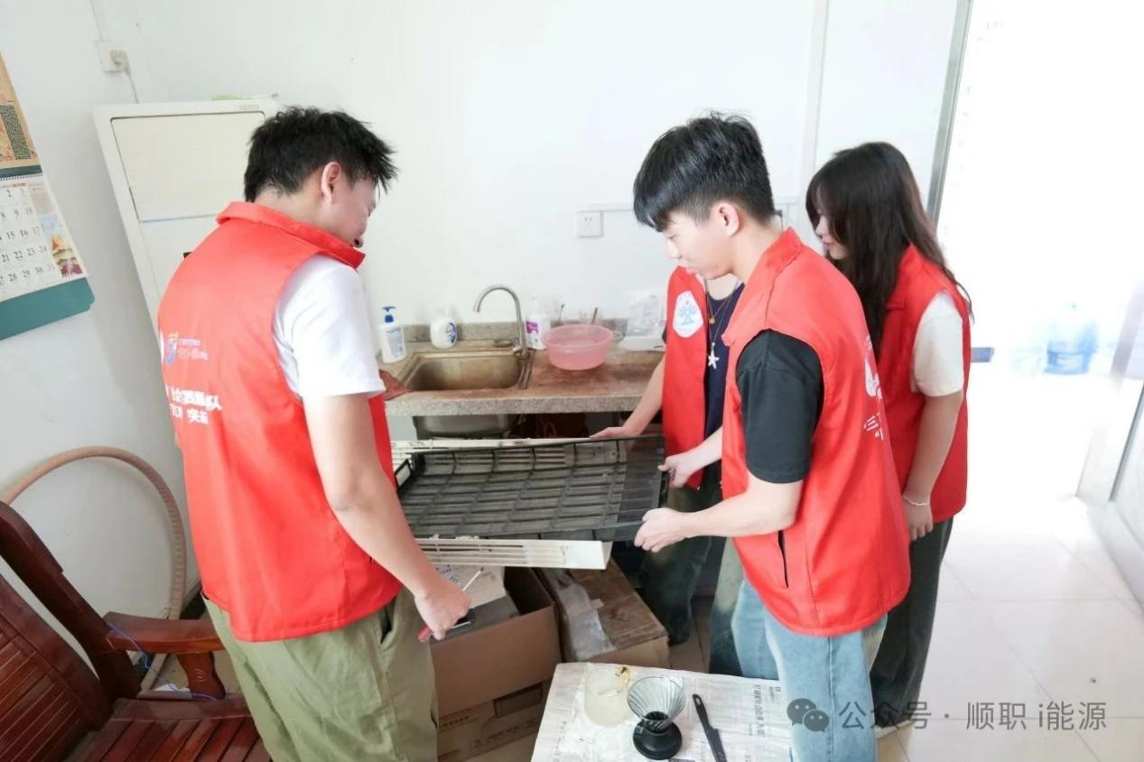 37510469498A8537320400E2990_8AF093AF_D0458 37510469498A8537320400E2990_8AF093AF_D0458