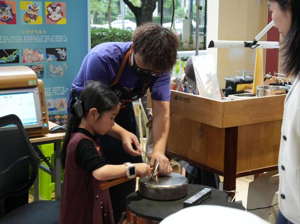 D3779A119FF71076F6BC1B03F5C_9618482A_16CF8