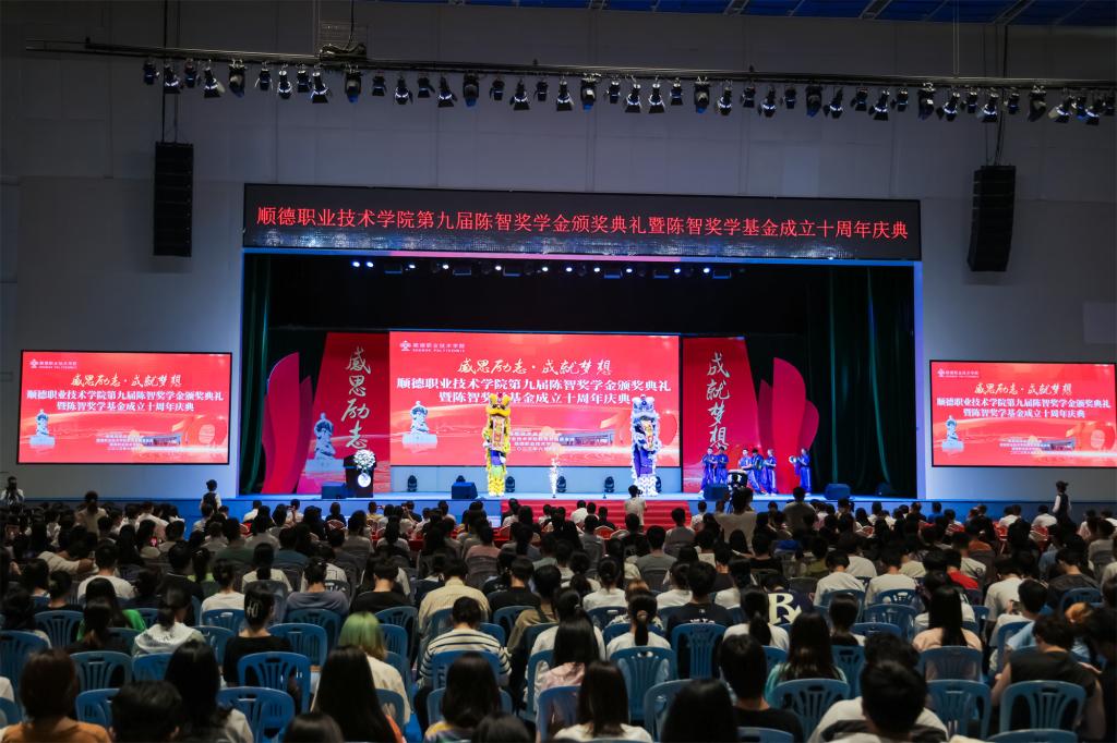 F88C9222E908E3CF1DC2EA5F2A5_9F62C318_1B581