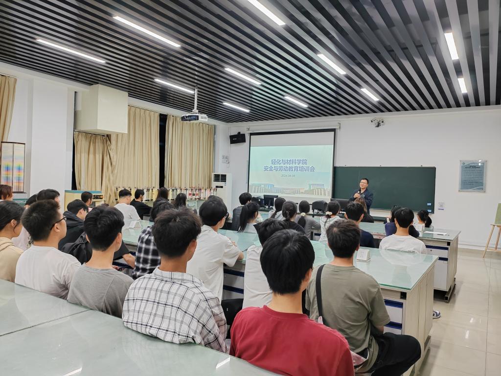 2D70DA988289AFCED9D5C3EA950_B4C1FC65_21140 2D70DA988289AFCED9D5C3EA950_B4C1FC65_21140