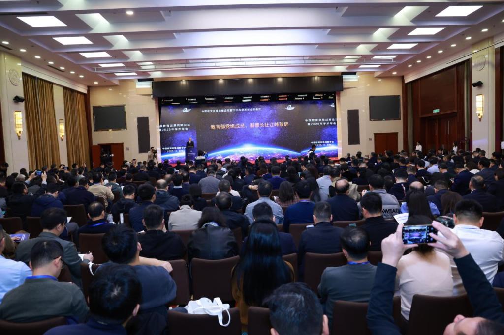 9ECF8039A9EB54A1CB3A027DB59_531AEB50_19084