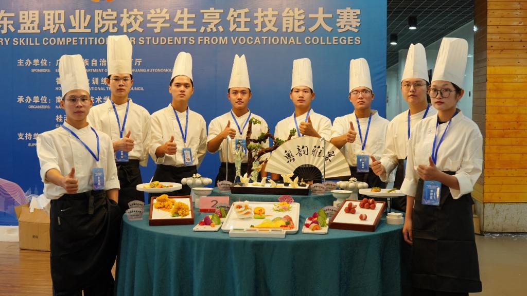 8DAF4F0E0B5E87CF11E90282D39_F2C908A8_17C18