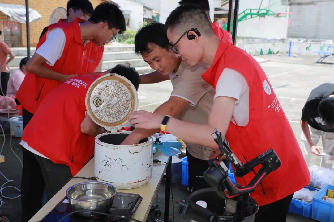 9A778876DF6BF8A90DAB15D63FD_99CA880E_6E48E