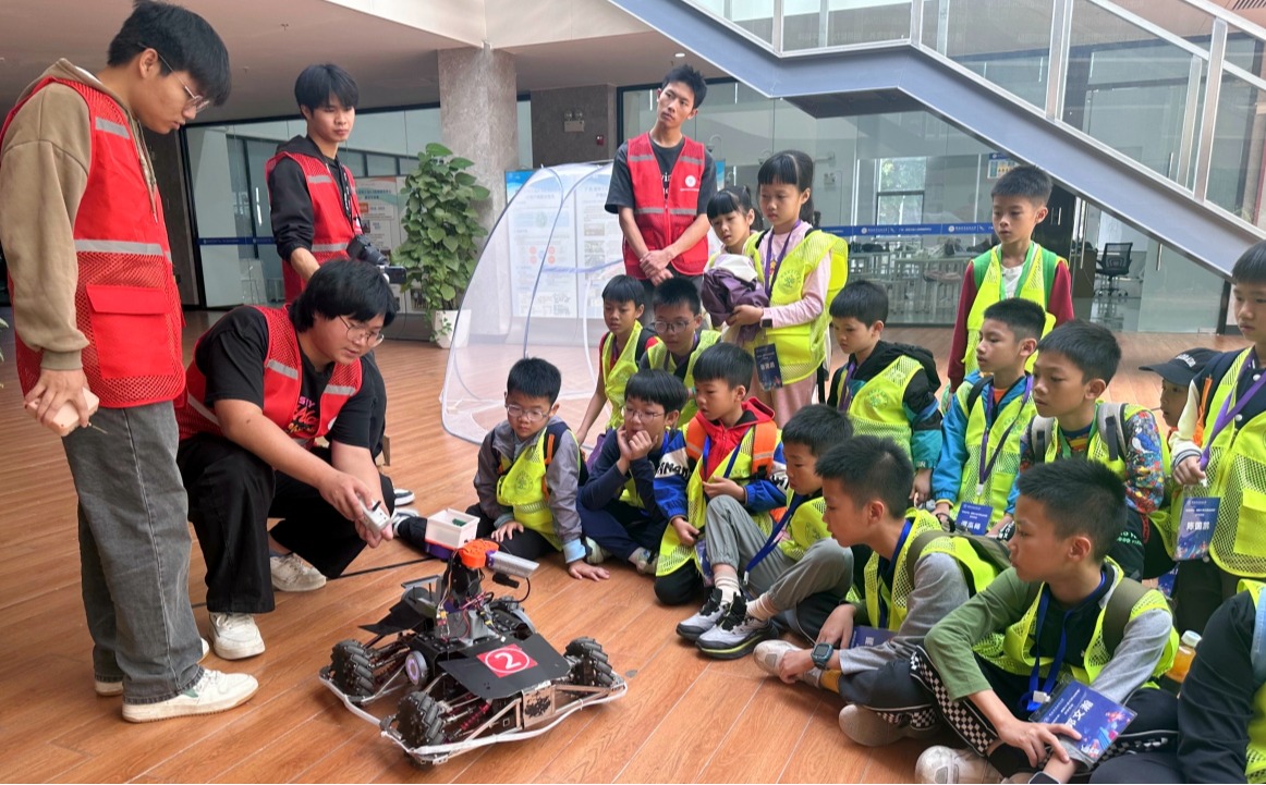 A3D0346B42F1FF96A2213A254B4_83E1DBE2_44D95