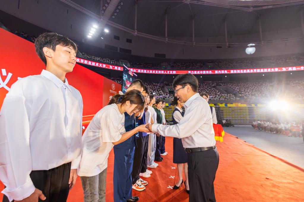 2ECA542E1D08117F5D8F2FA7C65_AE38645A_153E6