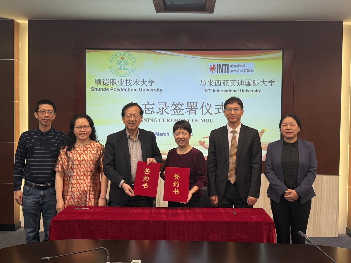 17446017A55D6FD19E7C32DBDA3_21B80C41_E1CF1