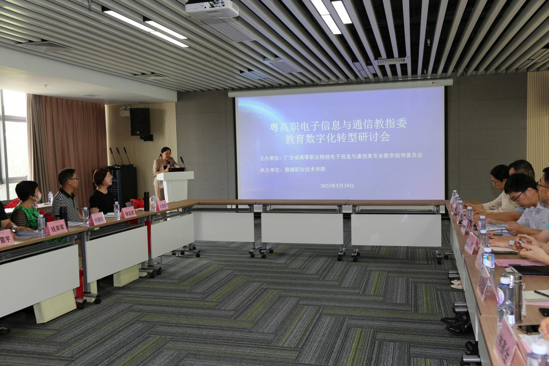 F56E4D147A9F80E207F43B45E72_3C21F17D_E7E88 F56E4D147A9F80E207F43B45E72_3C21F17D_E7E88