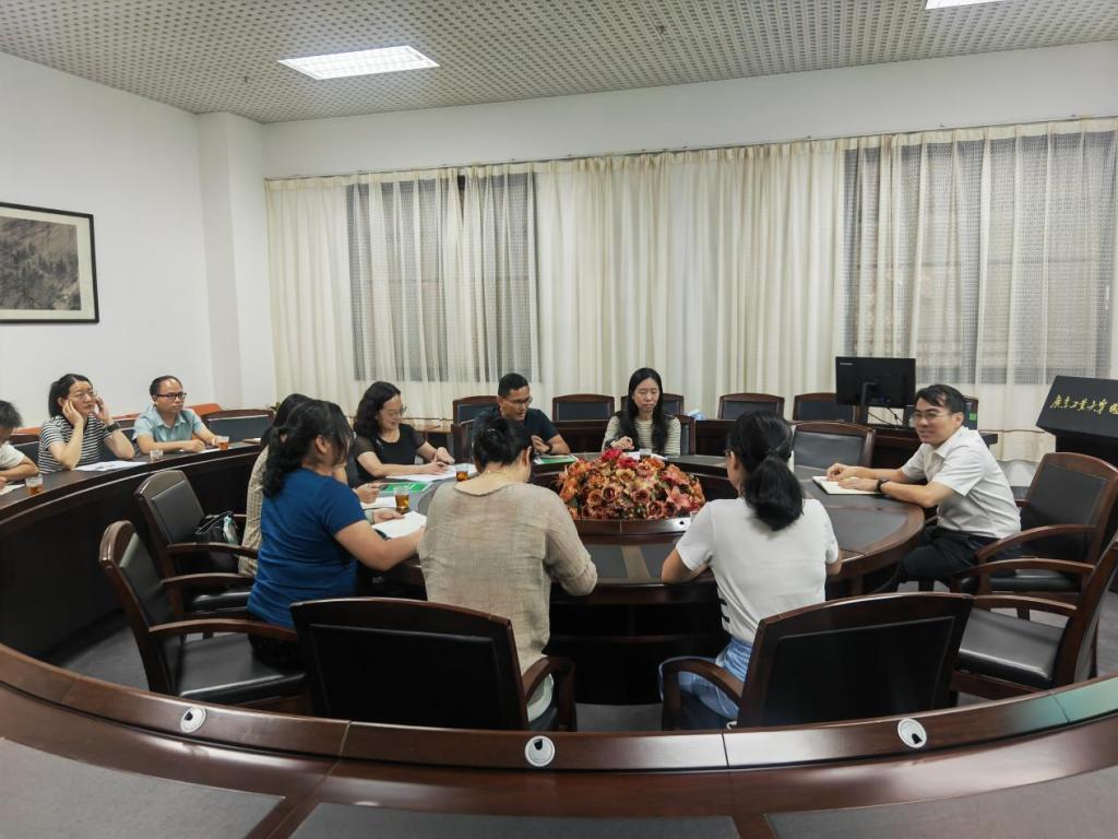 71C8B23409818346A2D7EF8BE06_1CD5745A_19760