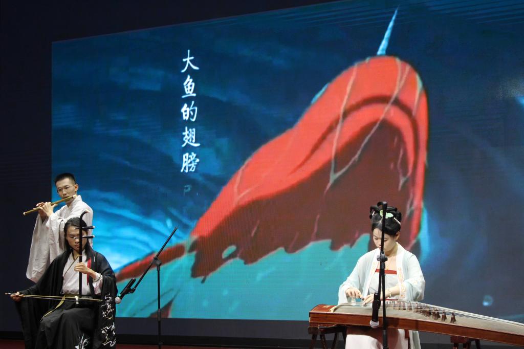 75A492D2322456800D223D2DCFA_AEC7BB7B_10275