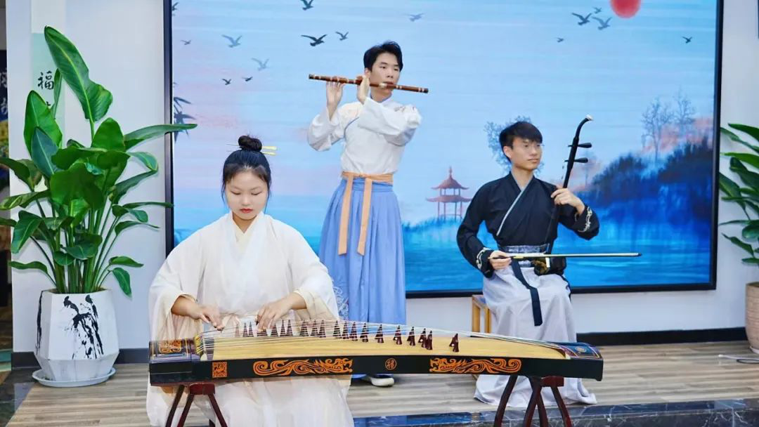 0848365B5796908BD7BB67B0C89_6CD43700_B7798