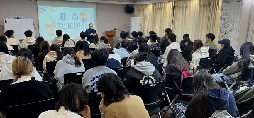 F0F09245175677C17DD4EA41810_76C40CA1_106D3