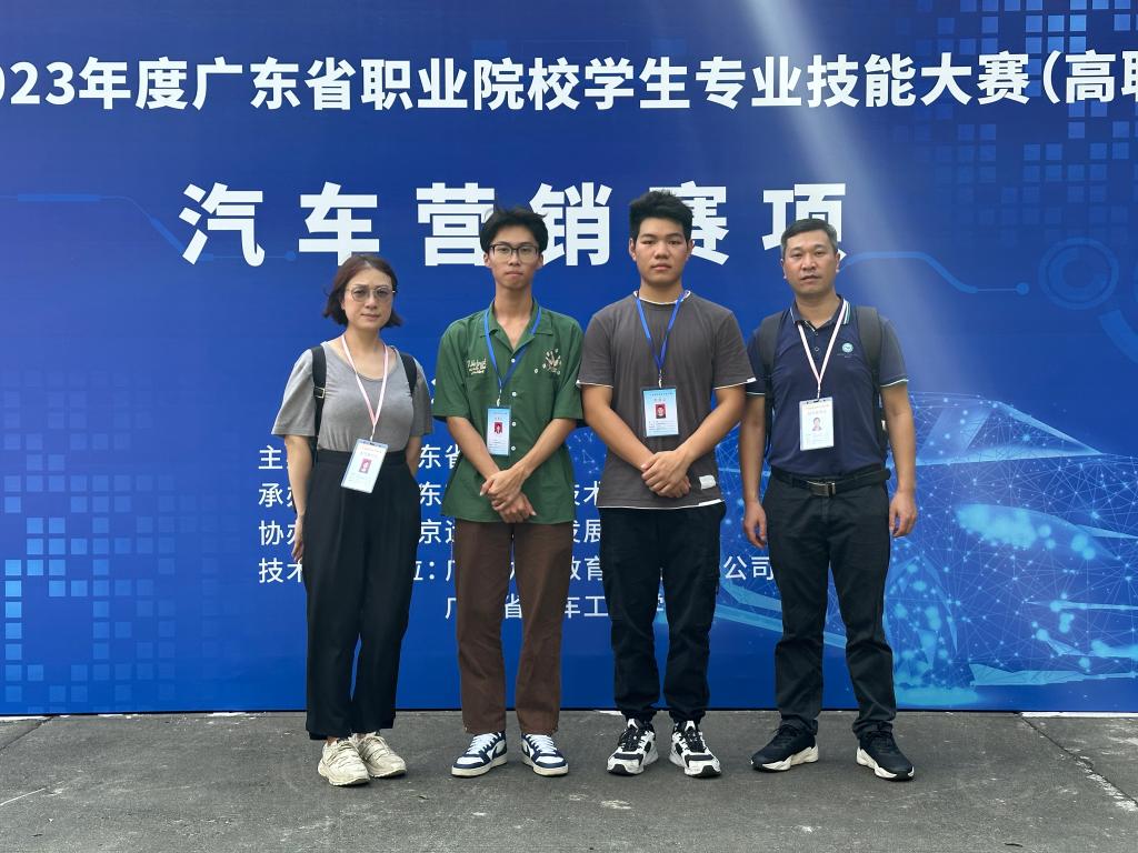 70AD945B4513BC32CDC8126F464_18B02B6D_1D367