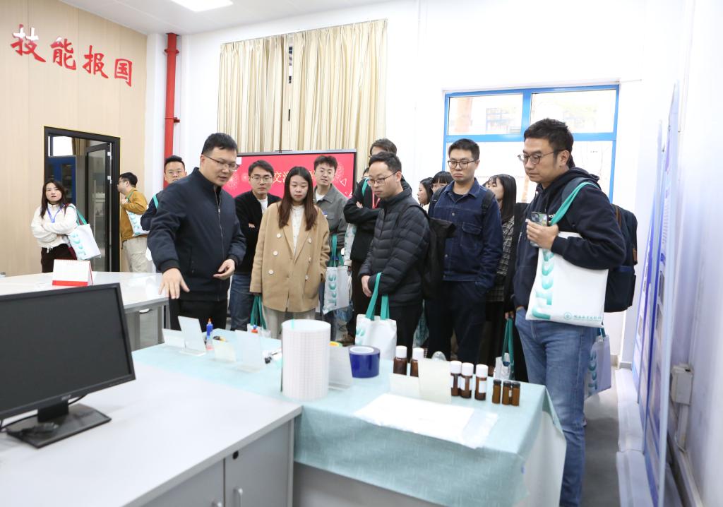 65DE30025853A9797D051669049_BDA99E92_1508D