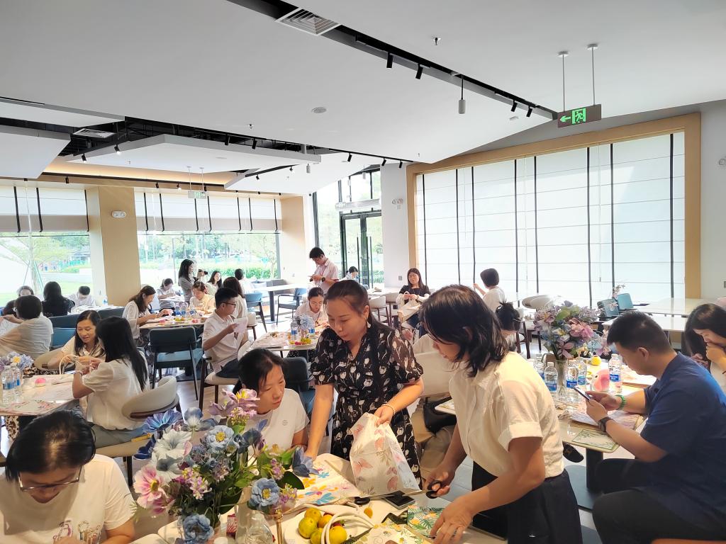 B25F4FAA56CD2841BEF62835422_E295FBCC_1FADE B25F4FAA56CD2841BEF62835422_E295FBCC_1FADE