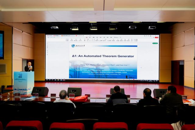 4951F06AD44774449F1E12FEFE6_A4BB635B_8B7B