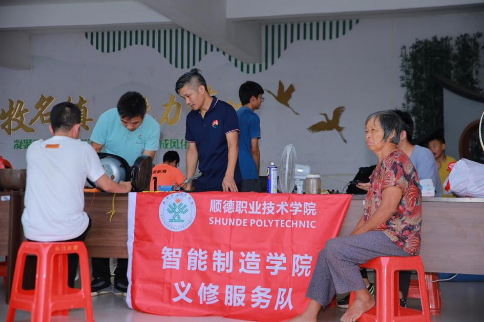 BCE0E1EDDAD16BAEF1BCEC835F9_35EED8D9_9B657