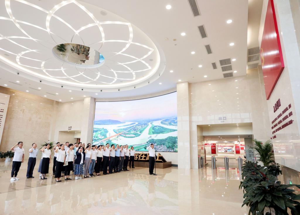 F313BA0C5149E9CE65DB26EBBF9_83B84C1F_15E94