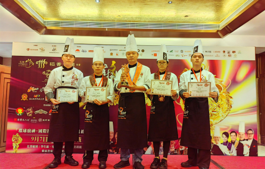 8C4A5F6FD948643B37FF9E142C1_7BF6B6BC_56B4D