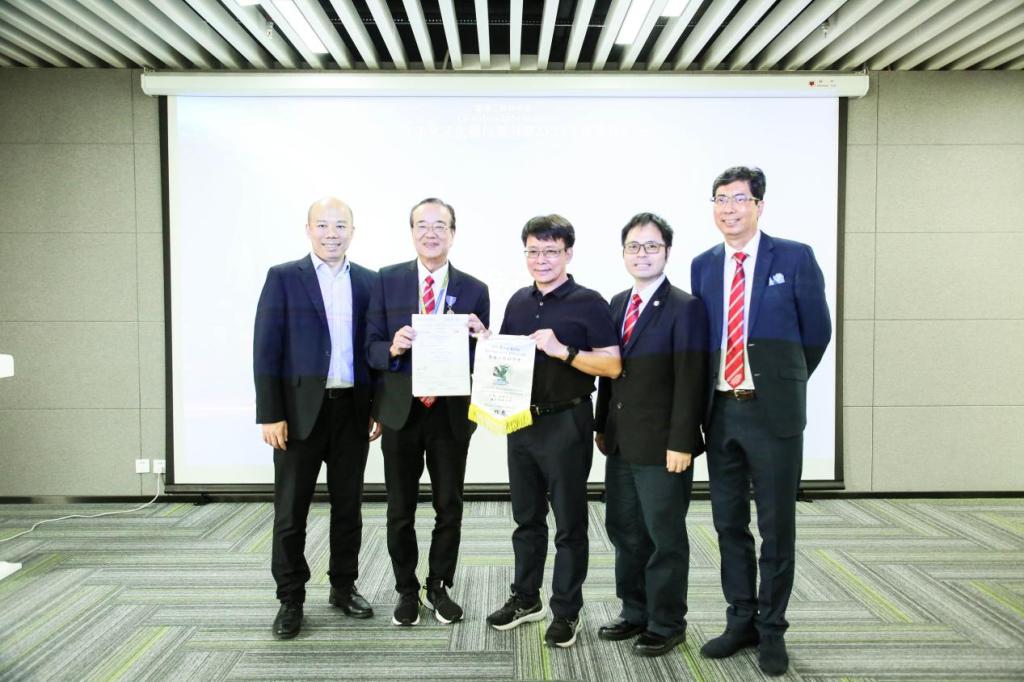 D8E5A10DA926A97A4CDA2ED994D_8C0A5D32_17E1F