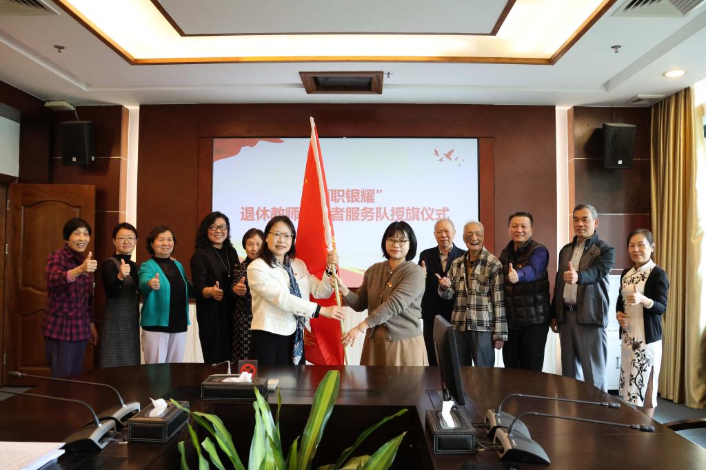 A2C7DE3C5F306ABF0DE0EE27EDD_B5C2F452_18B09