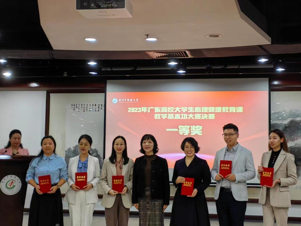 2B62A032A6068A55EFD348CB2EC_18AD9B85_9B2D4