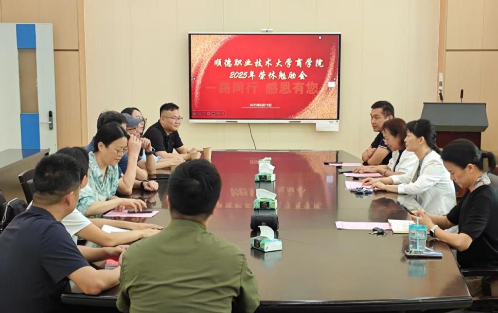 C8FD1545136C3CBFE1886EABA36_3C7BA1FA_11F79 C8FD1545136C3CBFE1886EABA36_3C7BA1FA_11F79