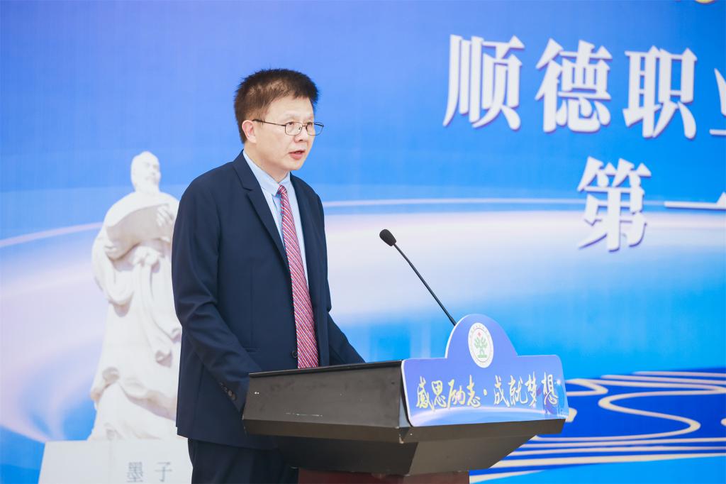 D7B47270A7CF7EE34C2D6FE90C4_ABF00B68_EF5F