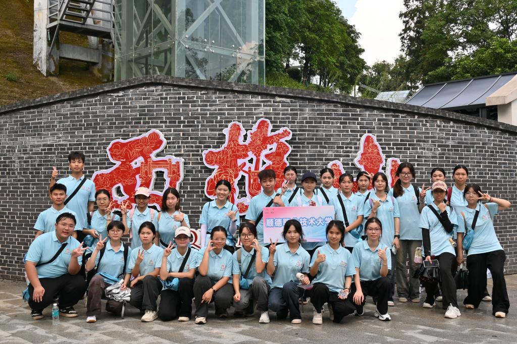 DDBF7E2A16A42BFFDDF408EB3BA_F43A772E_2DED0