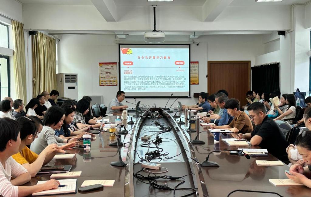 56701364FD18210320F20190181_5ABF71B7_1A251