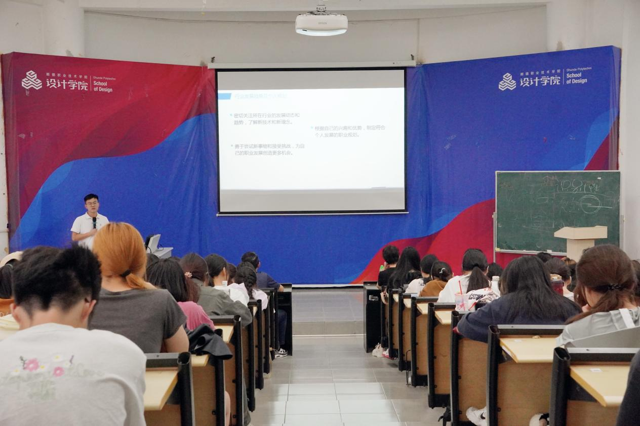 2CA65FD53838F500A5D40D2D946_BDC9641B_F5733