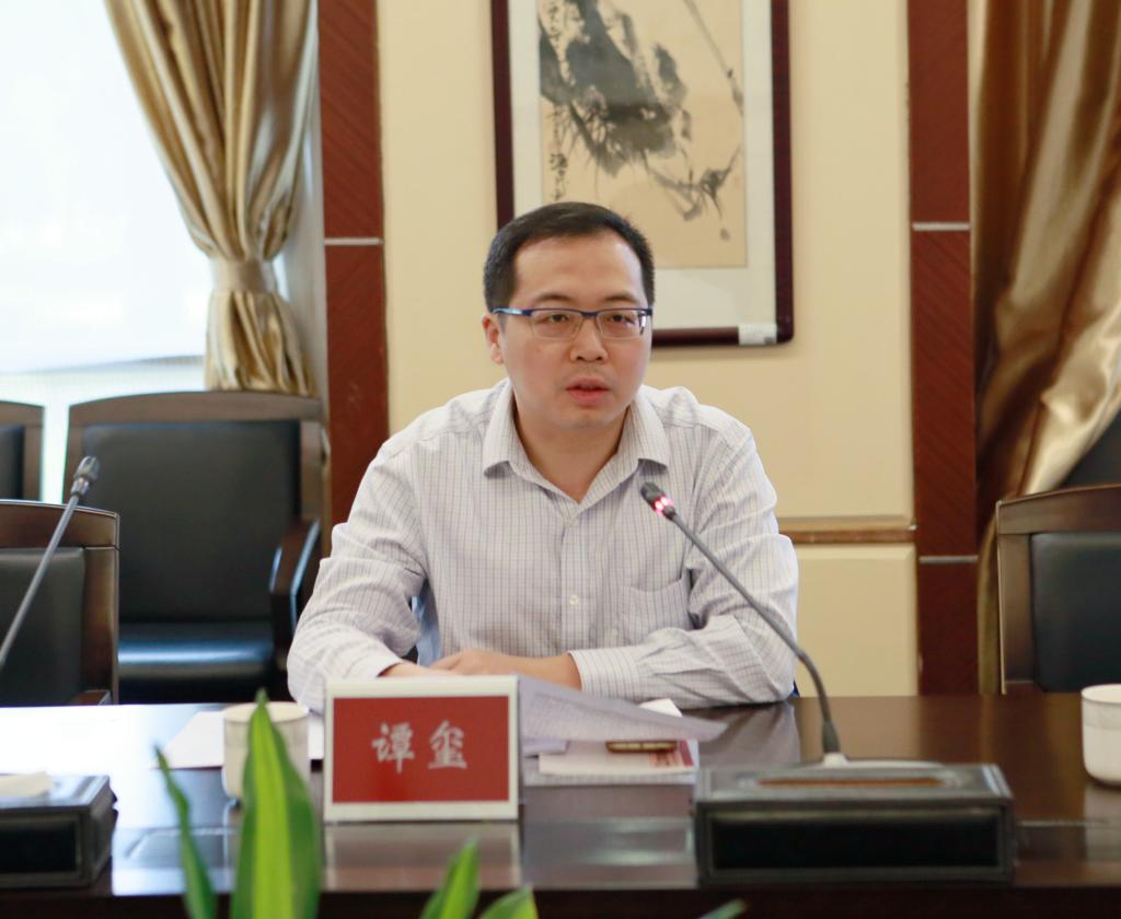 6B4AB051B49DE15AF6FB0CE43D0_E88A1D22_12A90