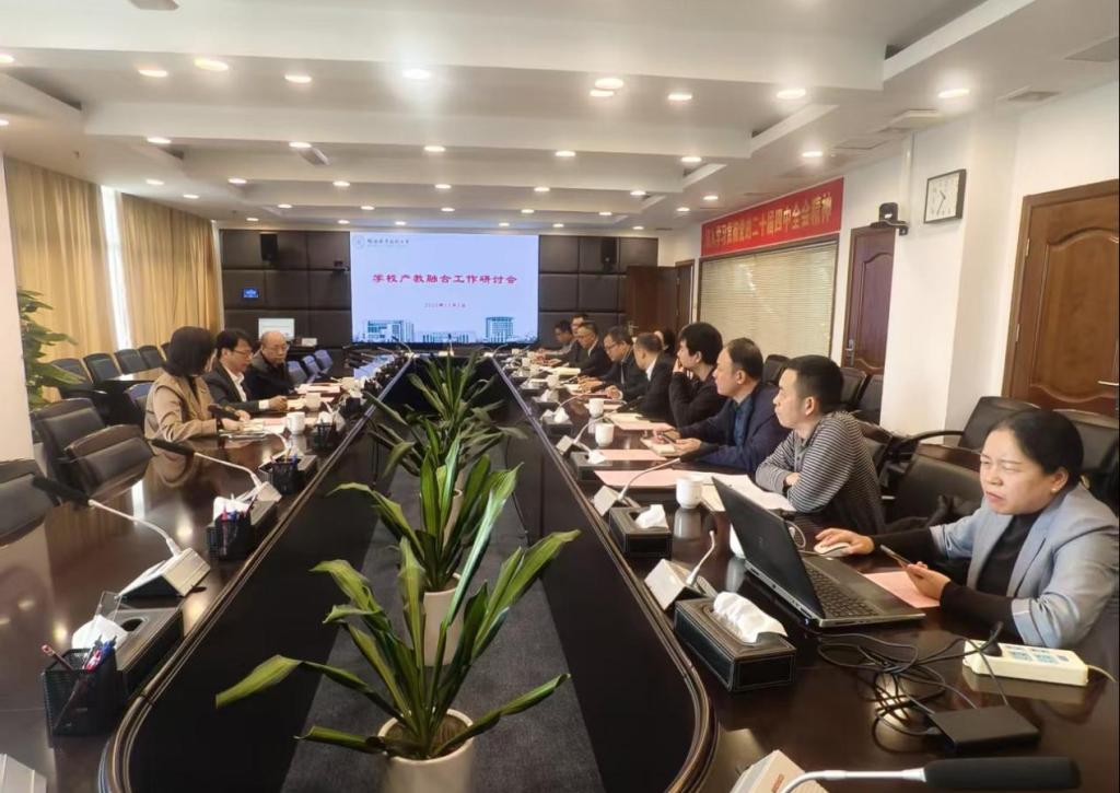 2566B2C46163848D08AEFCCDD37_0C8BA9A0_180AE