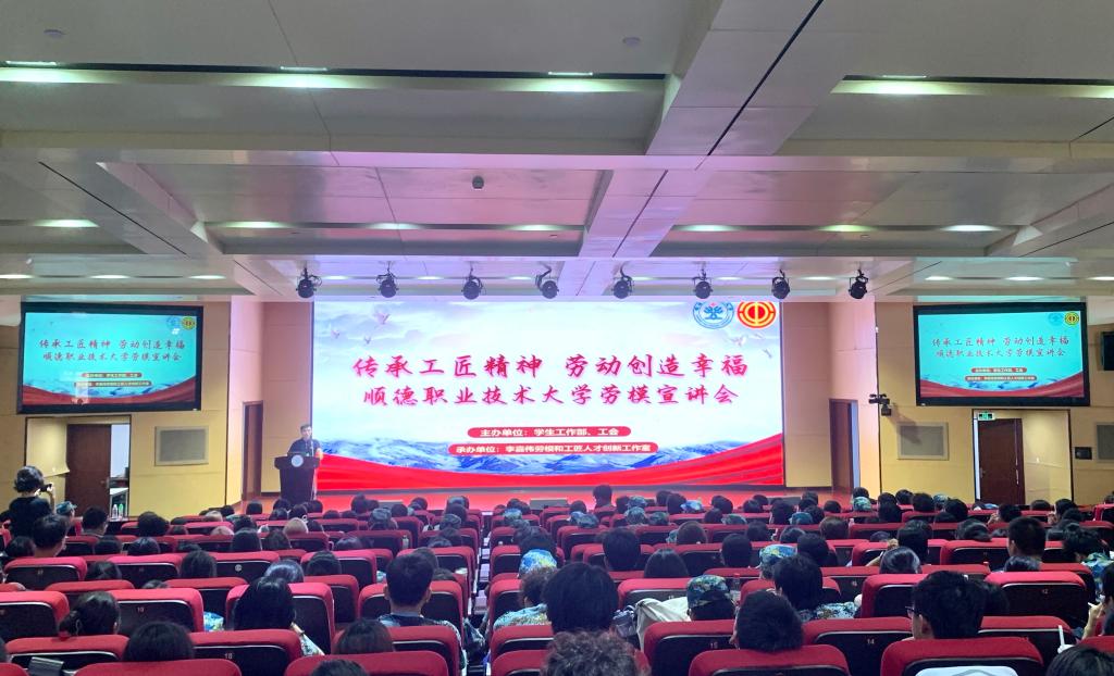 1AE11384FD1F1CD00D024CBCED9_7DB0D62F_18B24