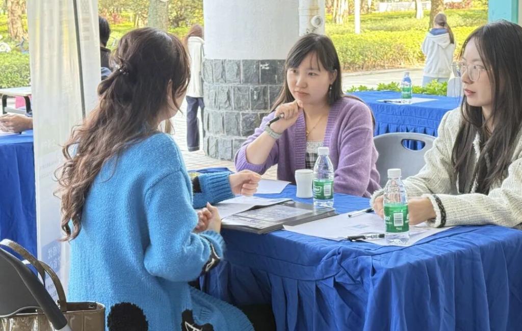 D4786C855A9FC4C2B7932296A66_745B4F45_19F05